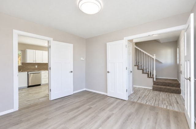 6109 NW 50th Street, Johnston, IA 50131