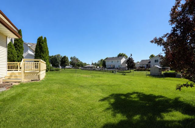 6109 NW 50th Street, Johnston, IA 50131