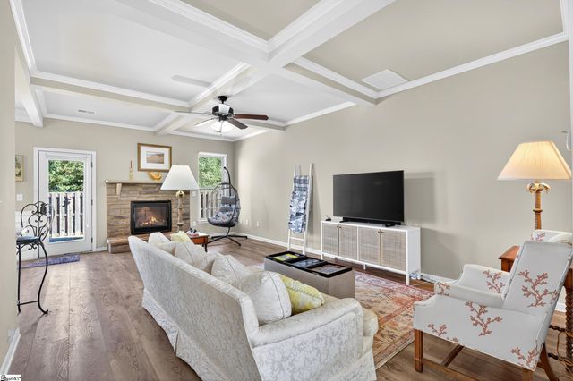 207 E Deer Drive, Greenville, SC 29611