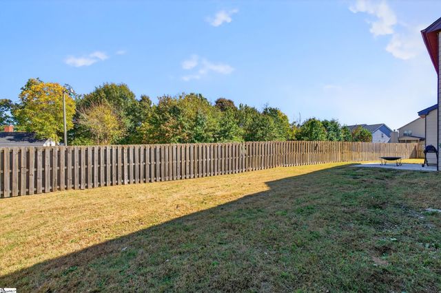 207 E Deer Drive, Greenville, SC 29611