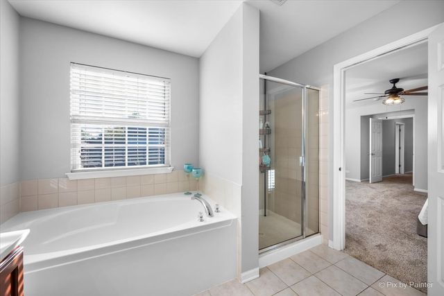 279 Garden Drive, Elgin, IL 60124