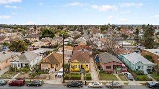 1220 E 40th Place, Los Angeles, CA 90011