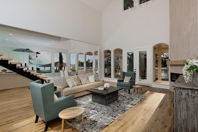 12412 Lake Vista Drive, Willis, TX 77318