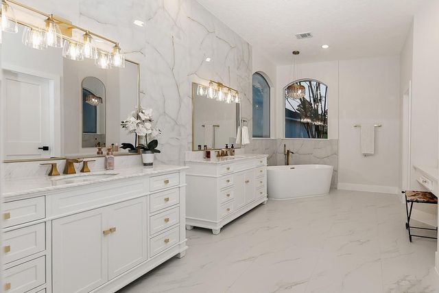 12412 Lake Vista Drive, Willis, TX 77318