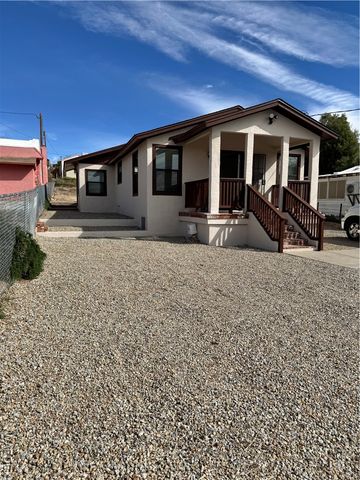 121 Walnut Street, Kingman, AZ 86401