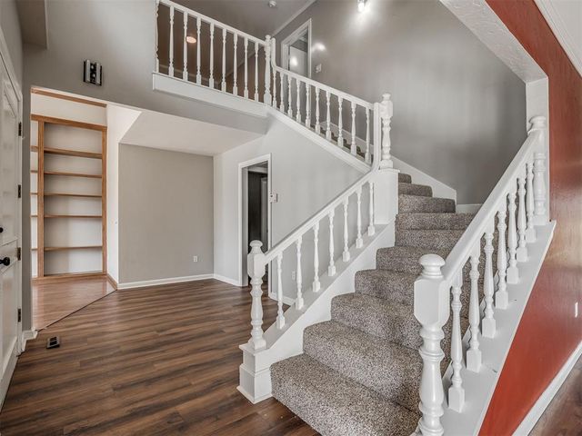 2310 Lakeside Circle, Shawnee, OK 74801