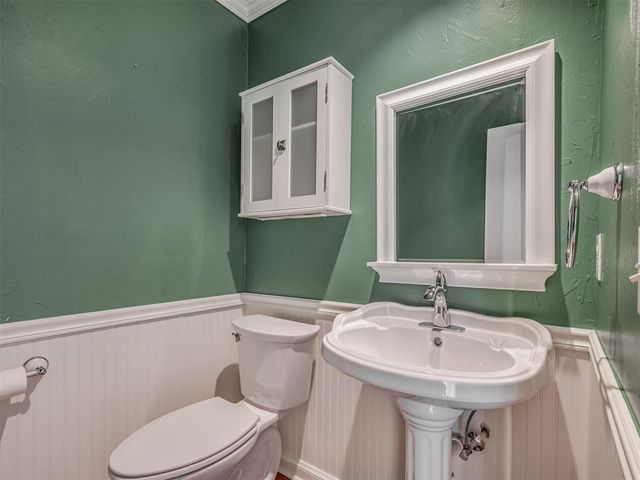 2310 Lakeside Circle, Shawnee, OK 74801