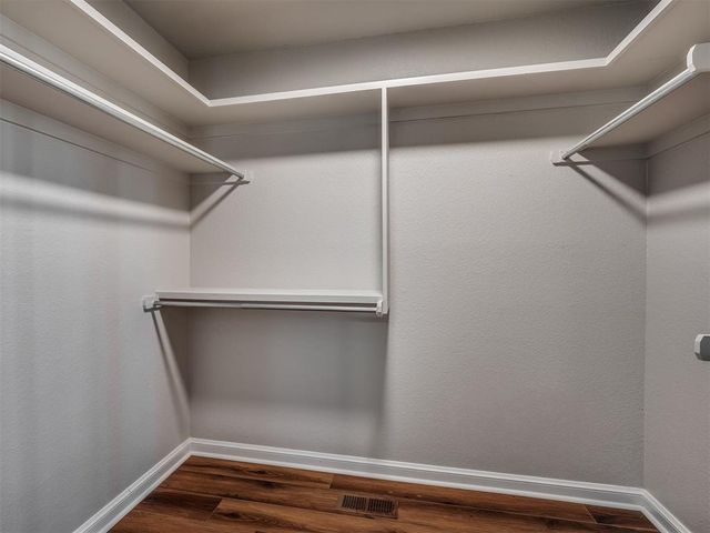 2310 Lakeside Circle, Shawnee, OK 74801