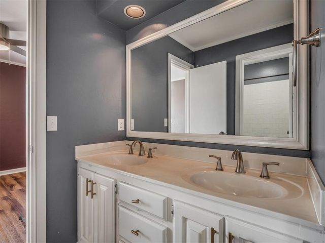 2310 Lakeside Circle, Shawnee, OK 74801