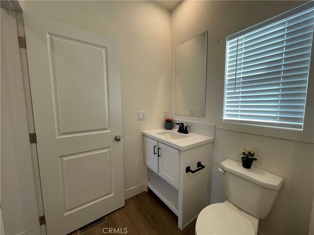 12995 6th 9, Yucaipa, CA 92399