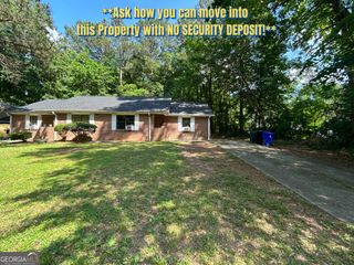 105 Meadowbrook Court A, Fayetteville, GA 30215