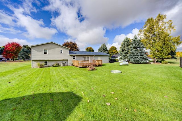 12199 S Lincoln Hollow, Cedar, MI 49621