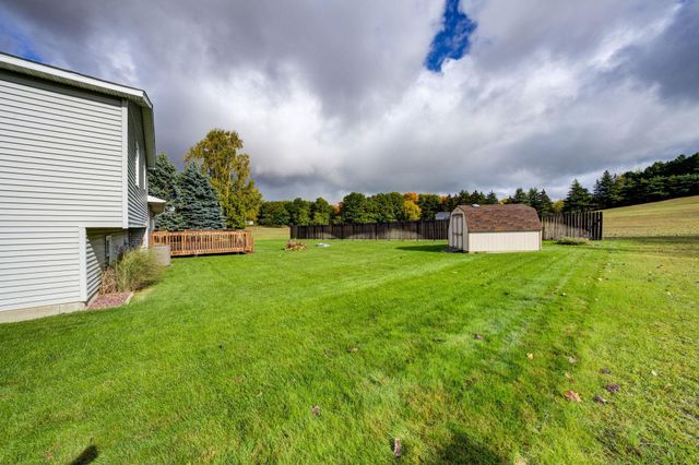 12199 S Lincoln Hollow, Cedar, MI 49621