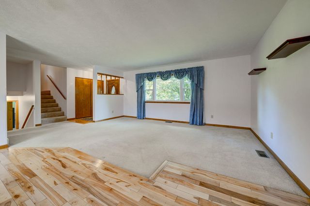 12199 S Lincoln Hollow, Cedar, MI 49621