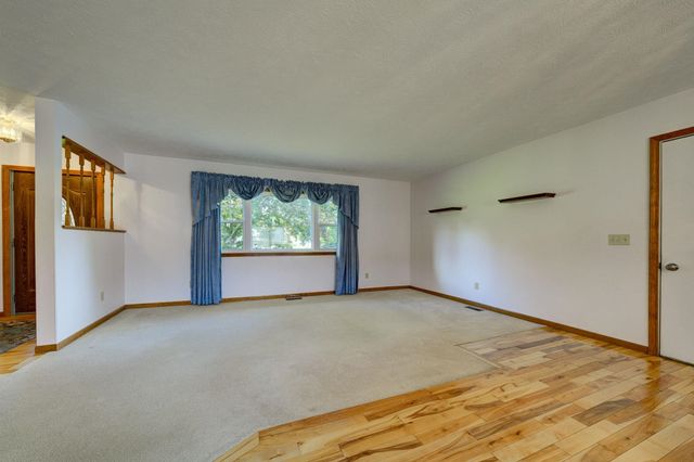 12199 S Lincoln Hollow, Cedar, MI 49621