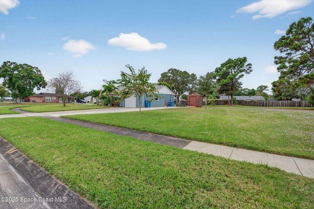 1575 Creel Road NE, Palm Bay, FL 32905