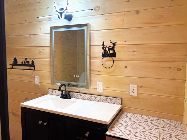 23 Lodge Lane, Mountain View, AR 72560