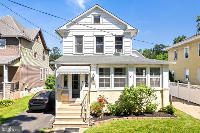 203 ALBANY AVE, Barrington, NJ 08007