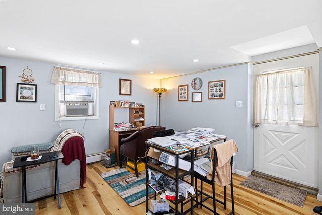 203 ALBANY AVE, Barrington, NJ 08007