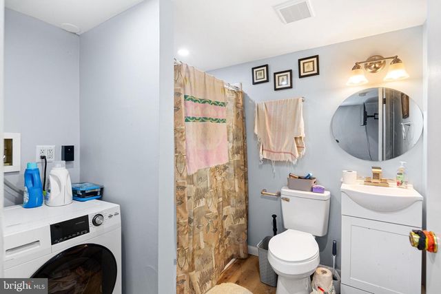 203 ALBANY AVE, Barrington, NJ 08007