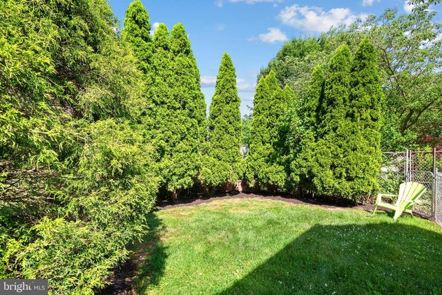 203 ALBANY AVE, Barrington, NJ 08007
