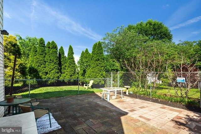 203 ALBANY AVE, Barrington, NJ 08007