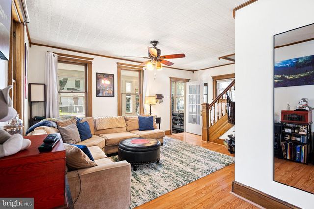 203 ALBANY AVE, Barrington, NJ 08007