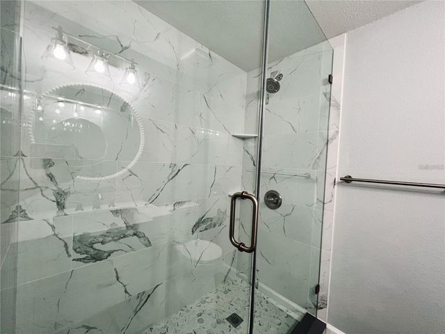 10204 BELLHURST COURT, Tampa, FL 33615