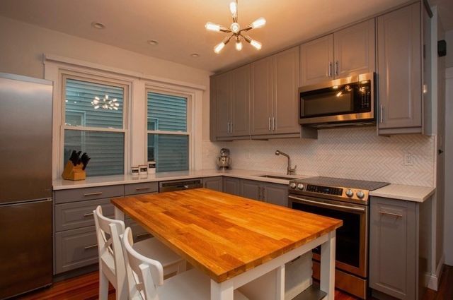 19 Hallam 2, Boston, MA 02125