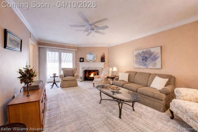42092 Queen Anne Court, Northville, MI 48167