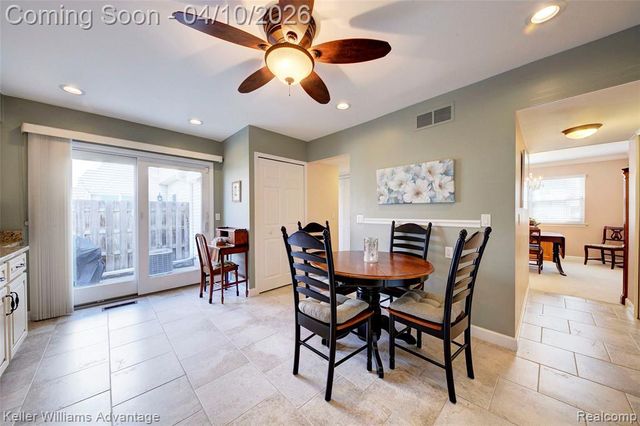 42092 Queen Anne Court, Northville, MI 48167