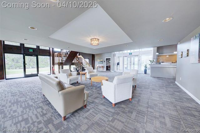 42092 Queen Anne Court, Northville, MI 48167