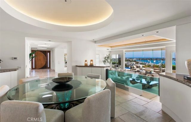 1535 Dolphin Terrace, Corona Del Mar, CA 92625