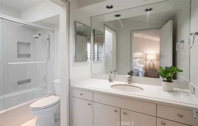 1535 Dolphin Terrace, Corona Del Mar, CA 92625