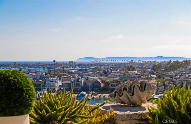 1535 Dolphin Terrace, Corona Del Mar, CA 92625