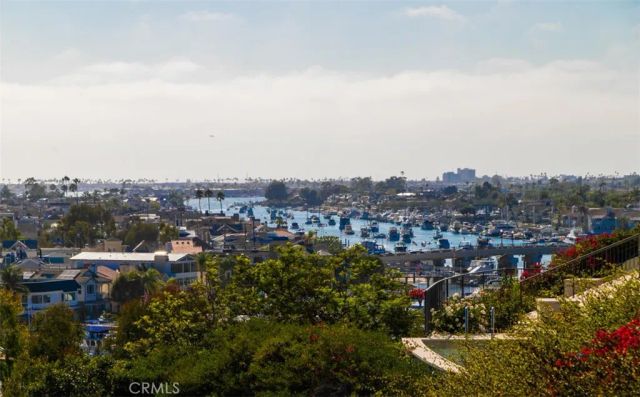1535 Dolphin Terrace, Corona Del Mar, CA 92625