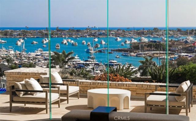 1535 Dolphin Terrace, Corona Del Mar, CA 92625