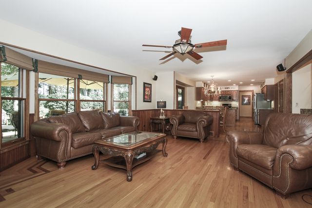 24530 Hummingbird Court, Barrington, IL 60010