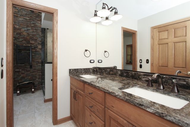 24530 Hummingbird Court, Barrington, IL 60010
