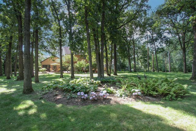 24530 Hummingbird Court, Barrington, IL 60010