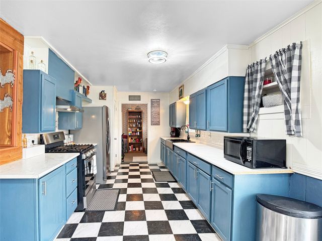 600 W Washington, Kosse, TX 76653