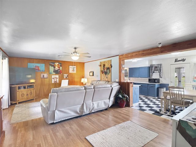 600 W Washington, Kosse, TX 76653