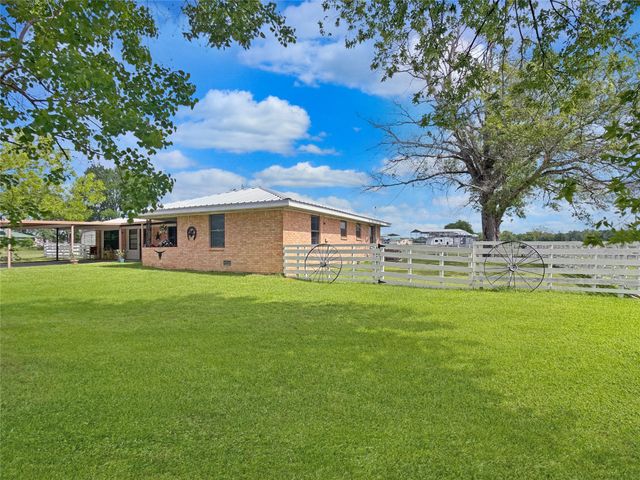600 W Washington, Kosse, TX 76653