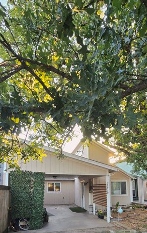 1214 Elm Court, Runaway Bay, TX 76426
