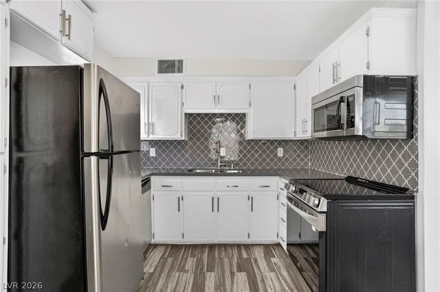 1804 Merze Avenue, Henderson, NV 89011