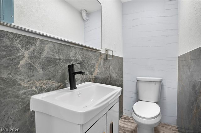 1804 Merze Avenue, Henderson, NV 89011