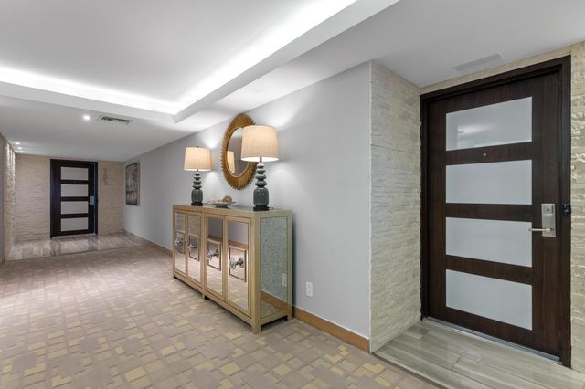 777 NE Bayshore Drive 705, Fort Lauderdale, FL 33304