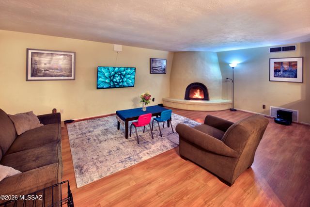 1444 S Shannon Road, Tucson, AZ 85713