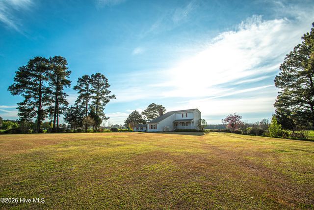8564 S Nc 41 Highway, Wallace, NC 28466