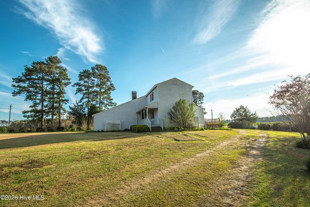 8564 S Nc 41 Highway, Wallace, NC 28466